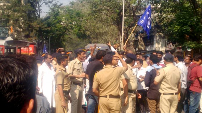 Violence And Protest Across Mumbai & Thane Over Bhima Koregaon Attack