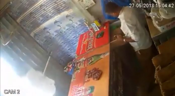 Dahisar Beer Bar Attack By Goons Live CCTV Footage Video On Hello Mumbai News