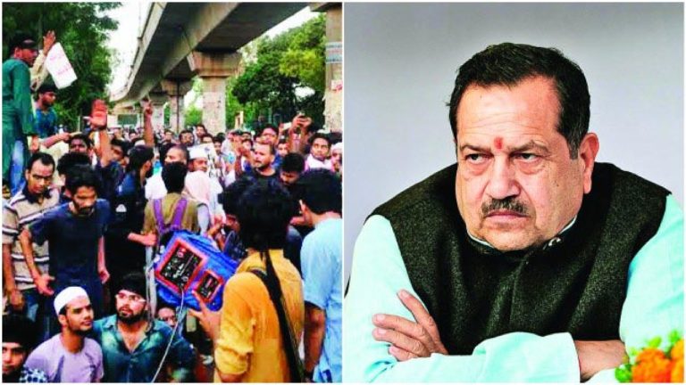 RSS Iftar Party Muslims Opposed Will Show Black Flag To Indresh Kumar