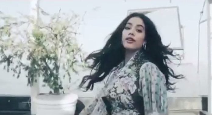 Shridevi's Daughter Janhvi Kapoor's Hot Video Shoot Viral On Social Media
