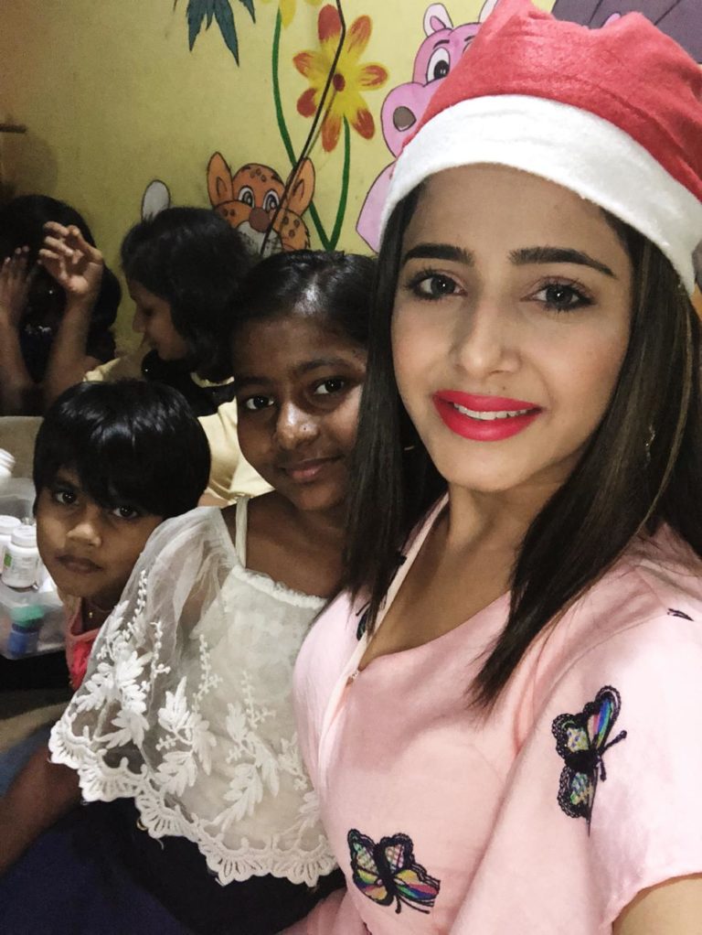 Kate Sharma Celebrated Her Christmas with Desire Orphanage Kids