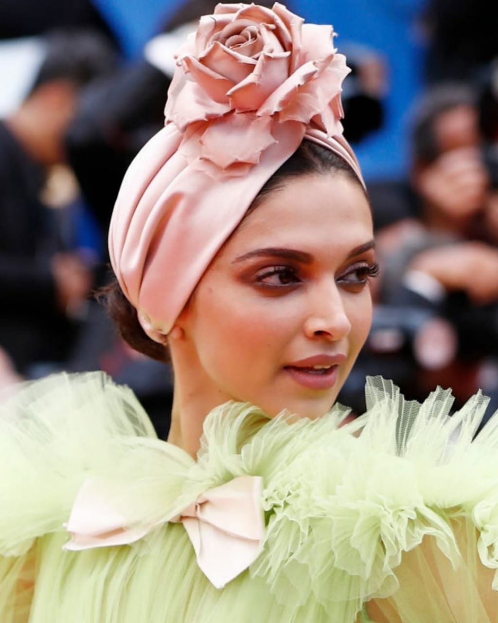 Cannes Film Festival 2019 Deepika Padukone's Gorgeous look ,Pictures On ...
