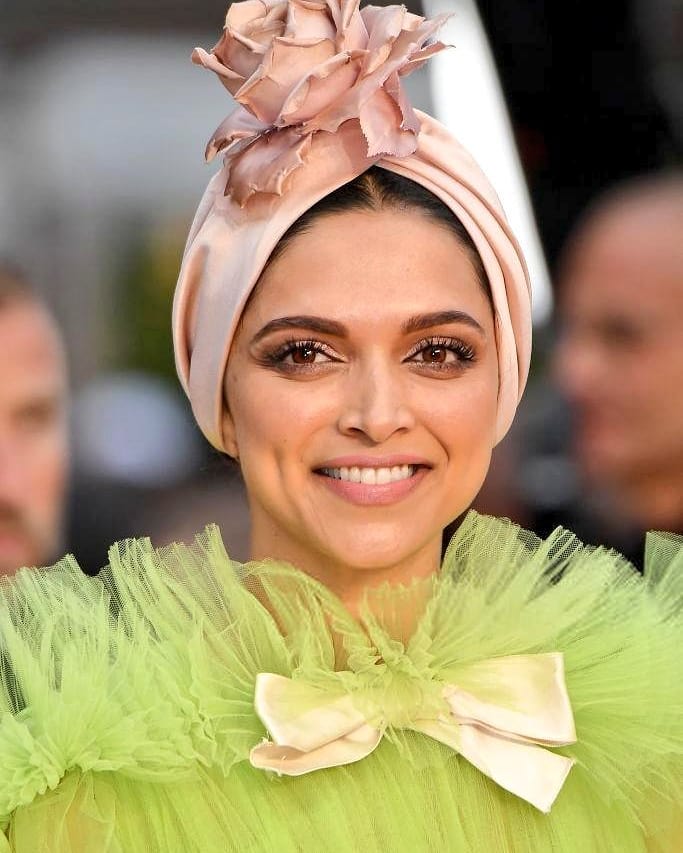 Cannes Film Festival 2019 Deepika Padukone’s Gorgeous look ,Pictures On Hello Mumbai