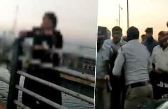 A Lady Trying To Commit Suicide from Vashi Bridge. Vashi Traffic Police Went Out of Their Way To Save Her Life