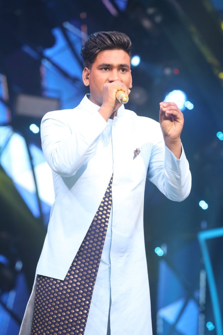 Mumbai : Mumbai Singer Sunny Hindustani gets  a song in  movie “Panga” revealed on Indian Idol Season 11, details here