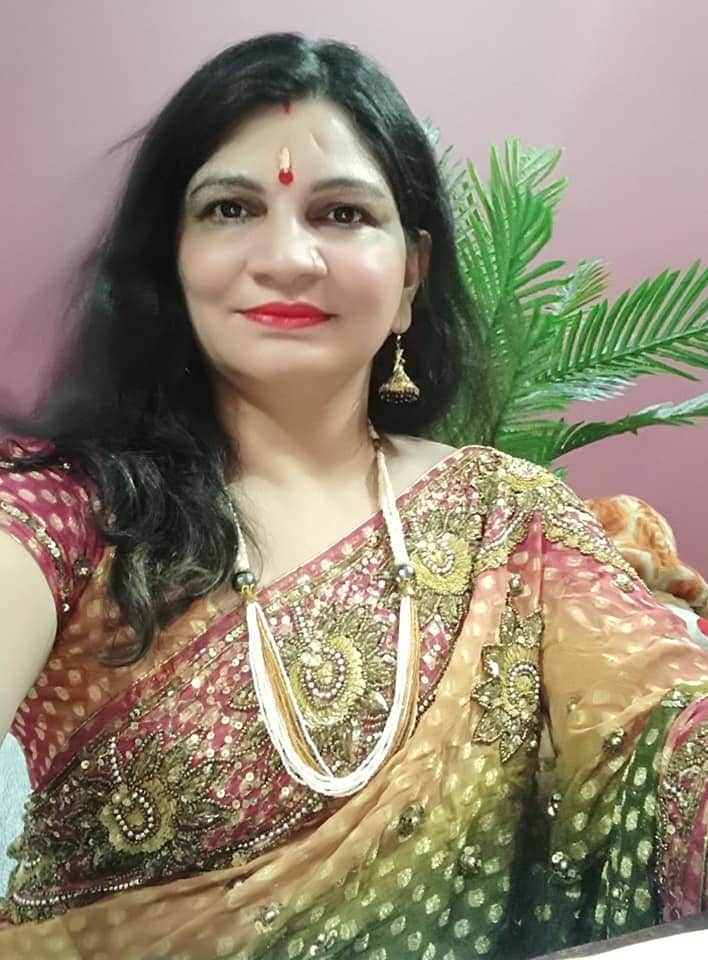 Mumbai: Faridabad Social Entreprenuer  Mrs. Ambika Sharma Founder & National President Of Rashtriya Mahila Jagriti Manch, Dev Manav Seva Trust and Saffron India-International Hindu Organization Is An Angel, A Life Savior For Many.