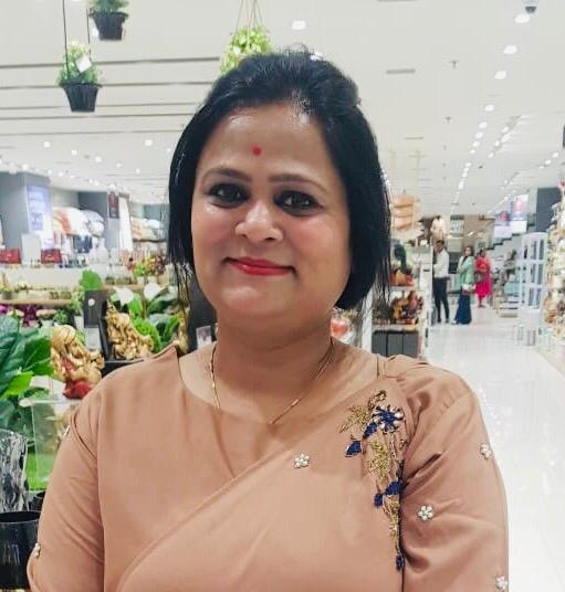 Mumbai: Rashmi Ambavi, Business Entrepreneur, Social Activist shares her professional and social service Journey with Hello Mumbai News Reporter Neha Singh