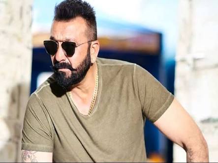 Mumbai : Actor Sanjay Dutt Admitted to Lilavati Hospital Complaints of Breathlessness, Covid 19 Found Negative
