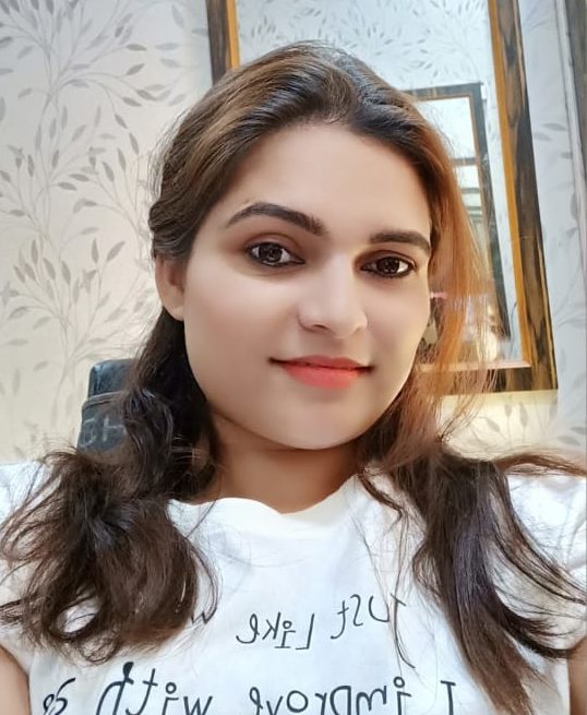 Meet Mira Road based Beautician and Entrepreneur Rupali Vichare who shares her Entrepreneurial Journey with Hello Mumbai News