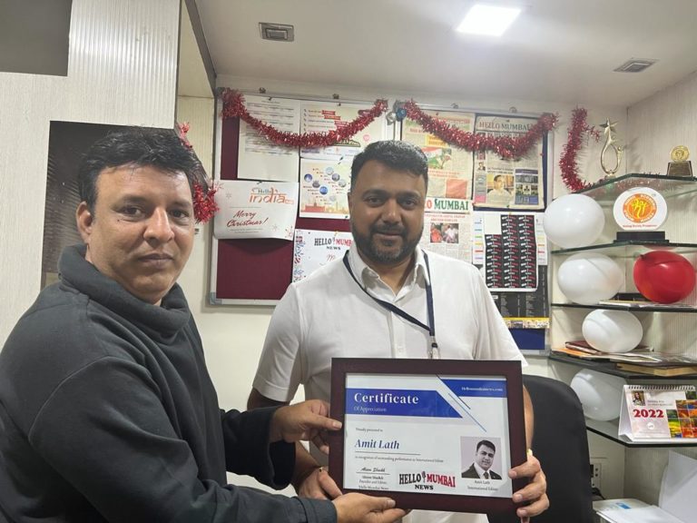 Hello Mumbai International Editor Amit lath visits Mumbai office, Aleem Shaikh Founder Hello Mumbai honours him with “Appreciation Certificate” in Digital Media