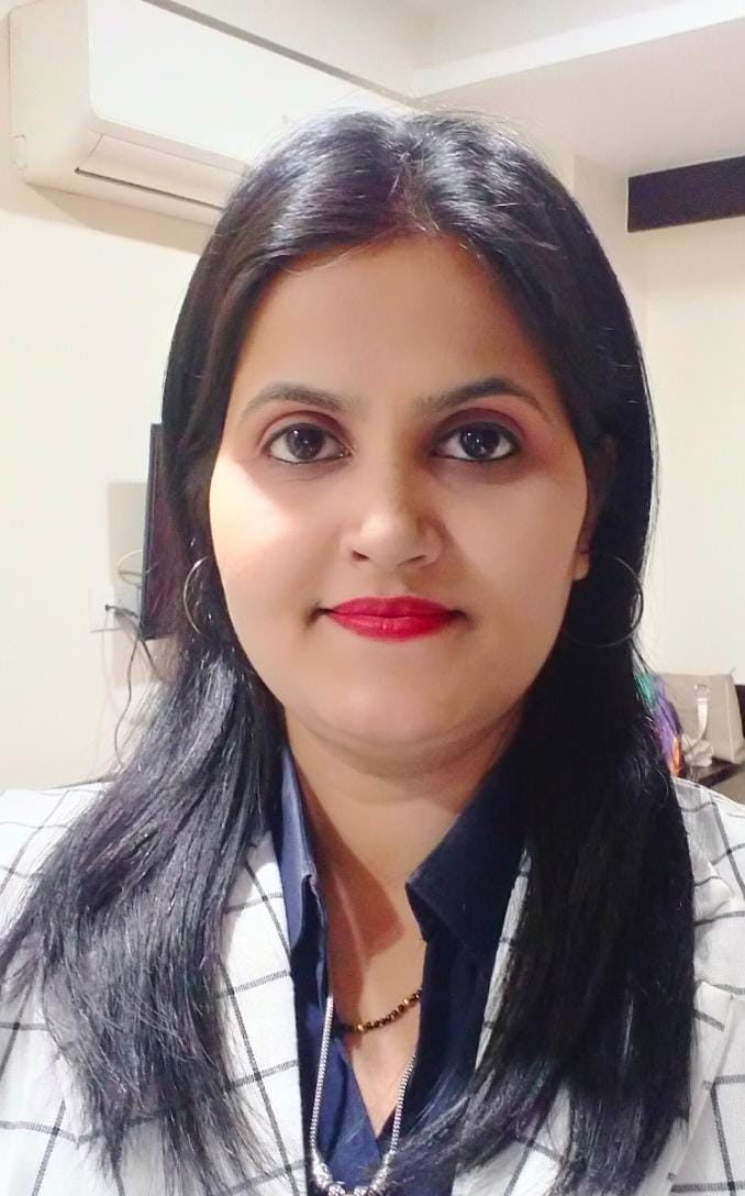 Meet Aarti Ajay Raul Mulund based Food Entrepreneur owns Milk Dairy Kaamdhenu Suppliers She shares her Entrepreneurial journey with Hello Mumbai