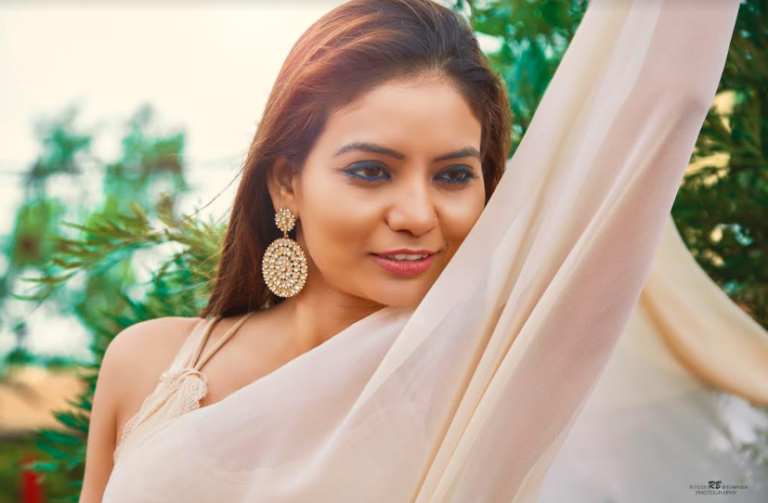 Meet Rashmi Kaushal Actor-Model who shares her Journey in Bollywood with Hello Mumbai News