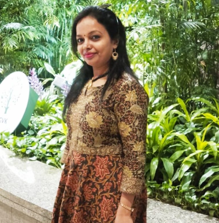 Meet Shalaka Masavkar Mira Road based Entrepreneur who shares her Entrepreneurial Journey with Hello Mumbai News