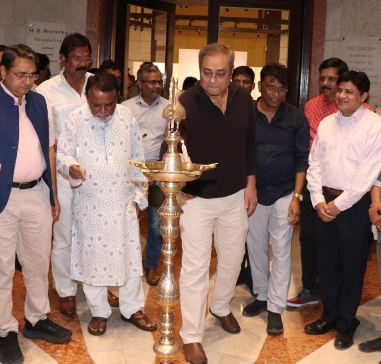 Actor Sachin Khedekar and Krishna Prakash Special IG inaugurate painting exhibition of famous painter Vijay Raut