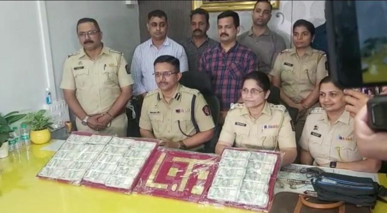 3 Fake ED Officers  M. Fazal S. Gilitwala, Raji Ahmed and Vishakha Vishwas Mudhole arrested in Rs.2 crore Gold Jewellery loot
