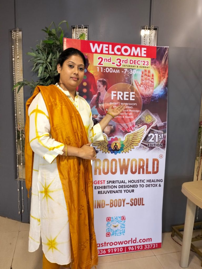 Mumbai Based Siraj Sagar Jondale founder of Astrooworld organised Two day Astrooworld Expo at Khar,See First Picture here